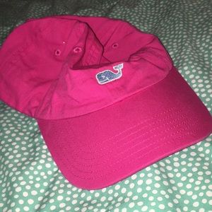 Hot pink vineyard vines hat